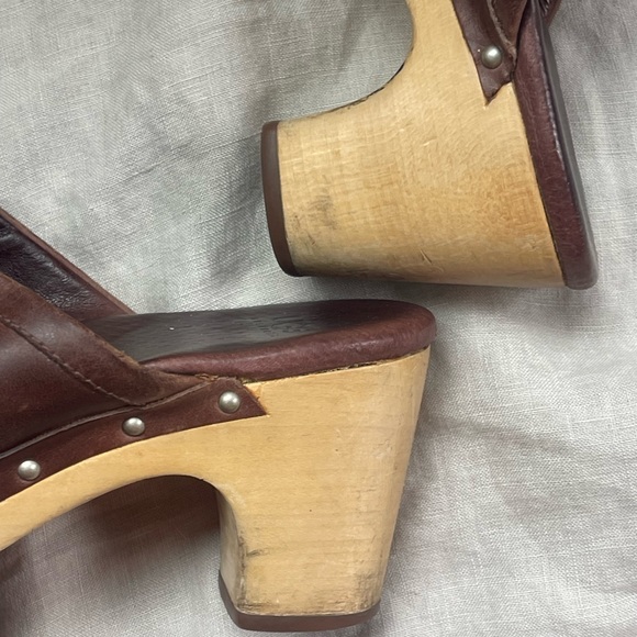 UGG wooden clogs - Picture 10 of 10